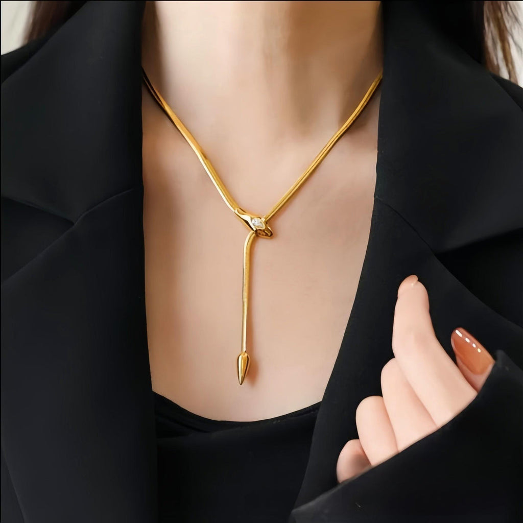 14K Snake Diamond Collarbone Necklace